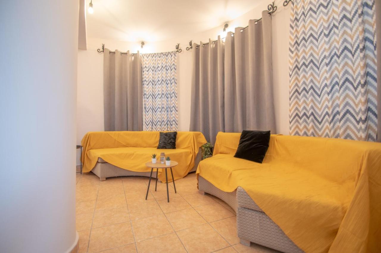 Leon Apartments Kota Zakynthos Bagian luar foto