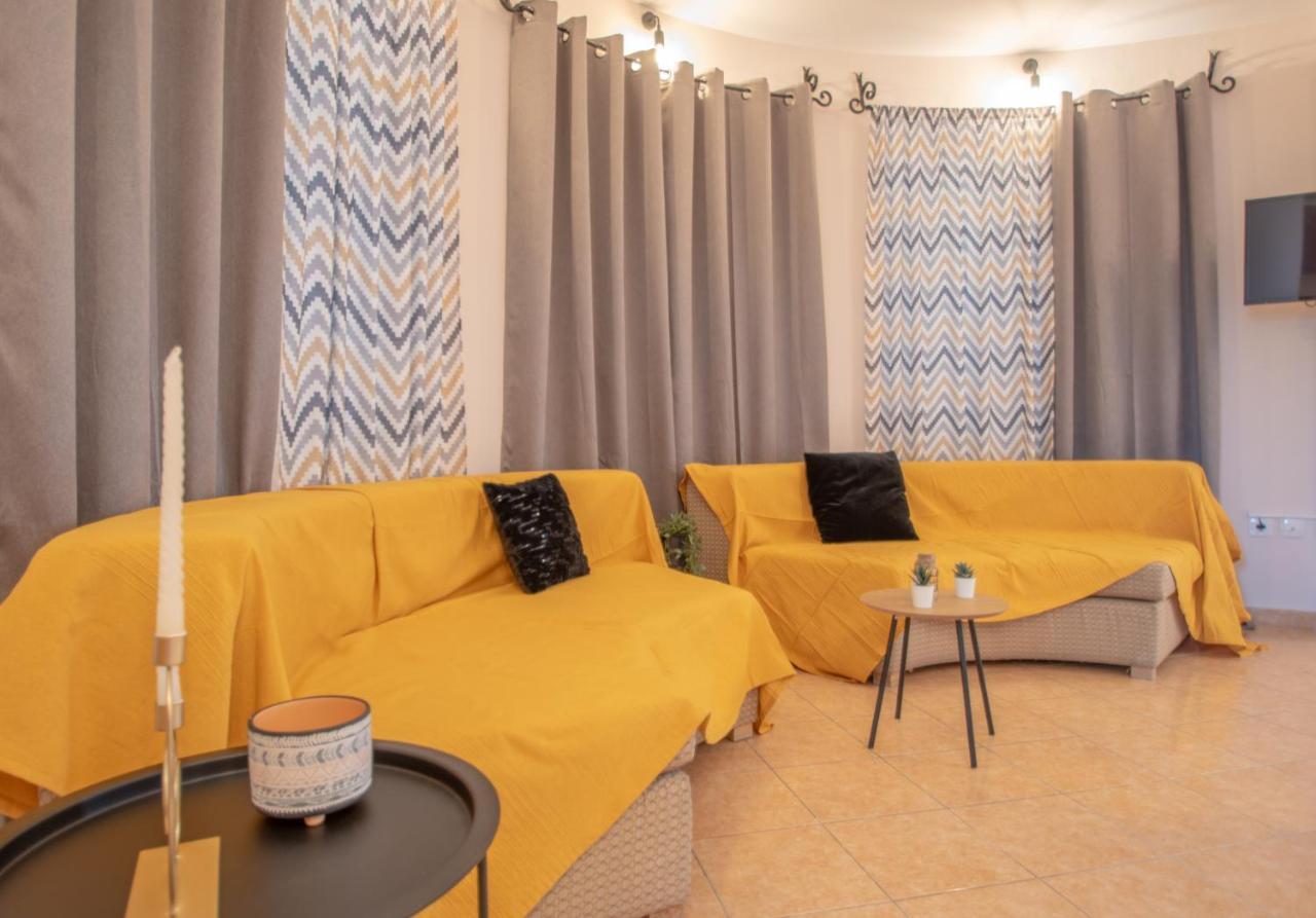 Leon Apartments Kota Zakynthos Bagian luar foto